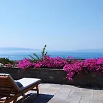 Vila Akakies Summer House With Breathtaking Aegean View